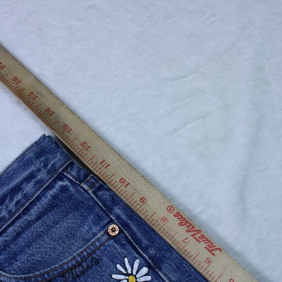 Levi's Customized Skirt Daisy Painted Jeans - Picture 7 of 10